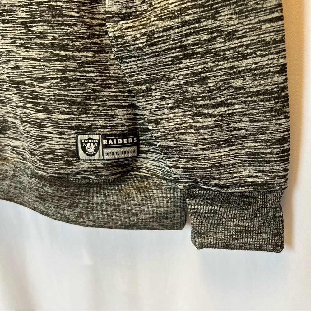 Las Vegas Raiders Hoodie - Gray Heathered Pullover (Size M) - Picture 3 of 7